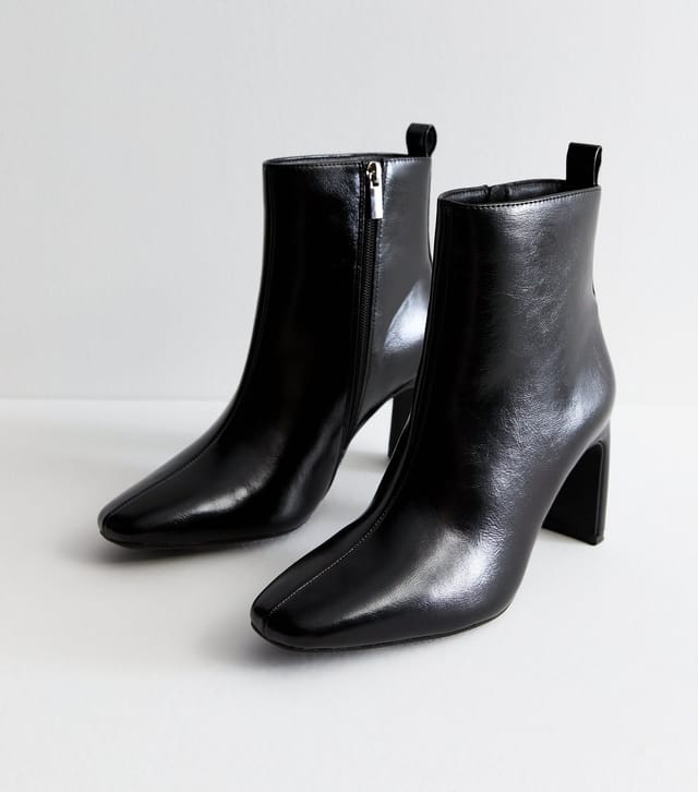 New Look Women's Black Square-Toe Ankle Boots Vegan New Look - 2