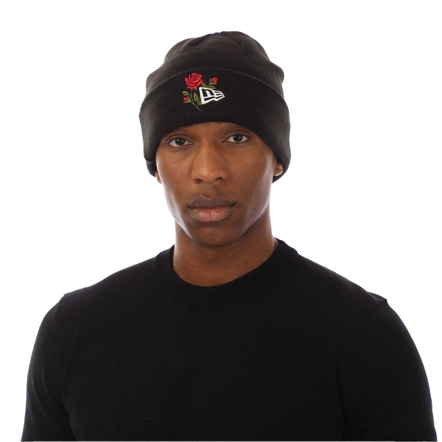 new era New Era Men's NFL Rose Beanie in Black