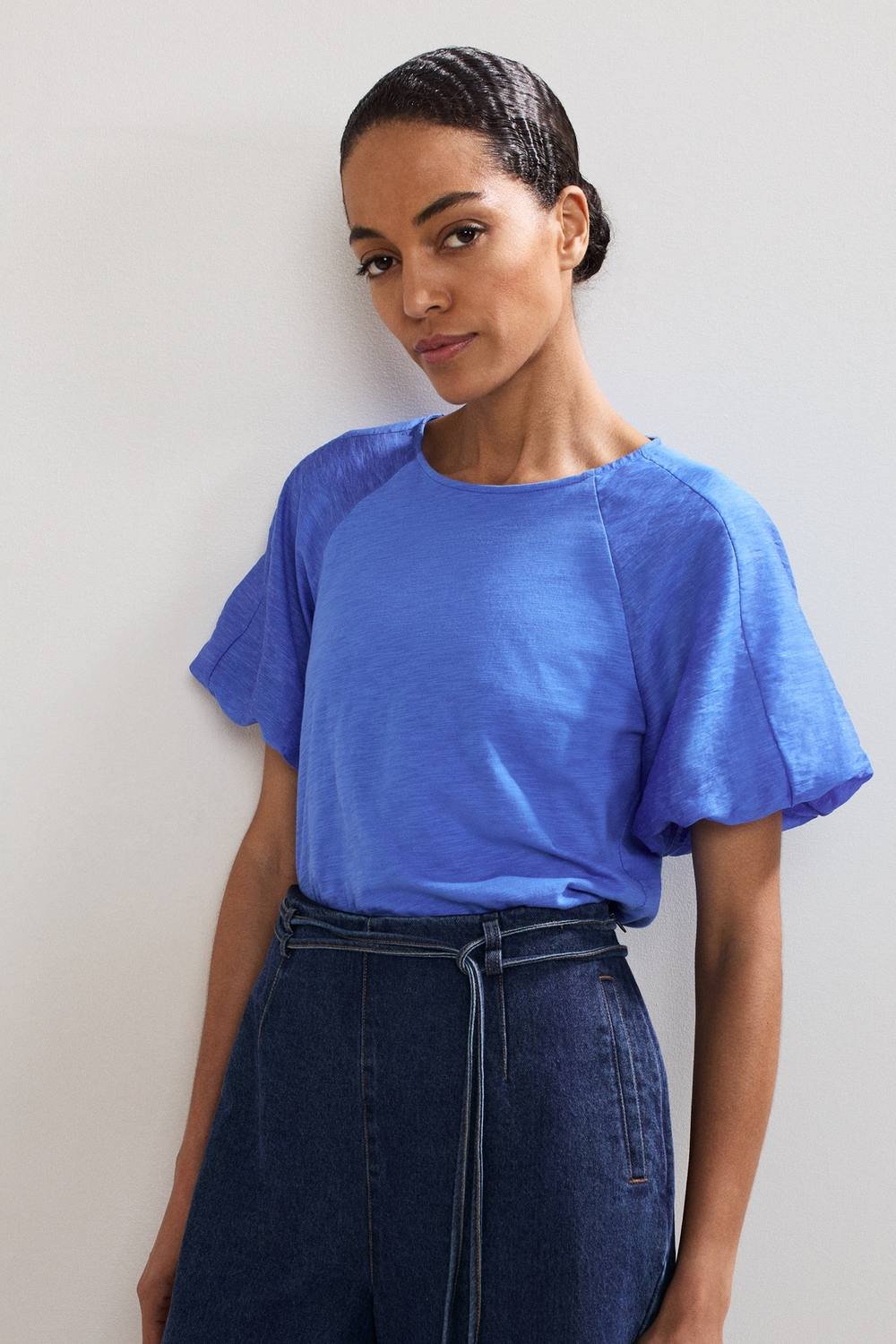 Phase Eight Phase Eight Women's Tate Puff Sleeve Top in Bright Blue - 2