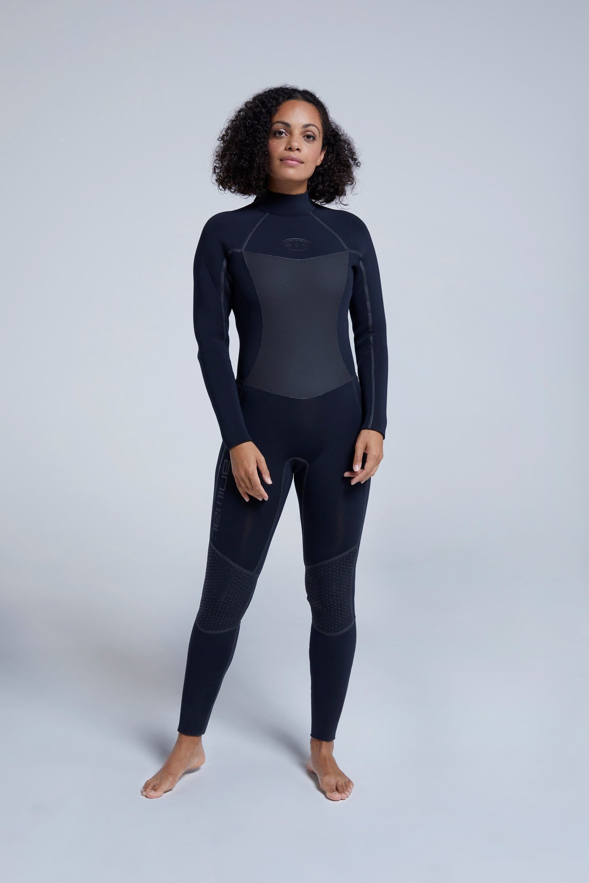 Animal Animal Women's 'Submerge' Rubberised Panels Padded Knees 5mm Surfing Full Wetsuit