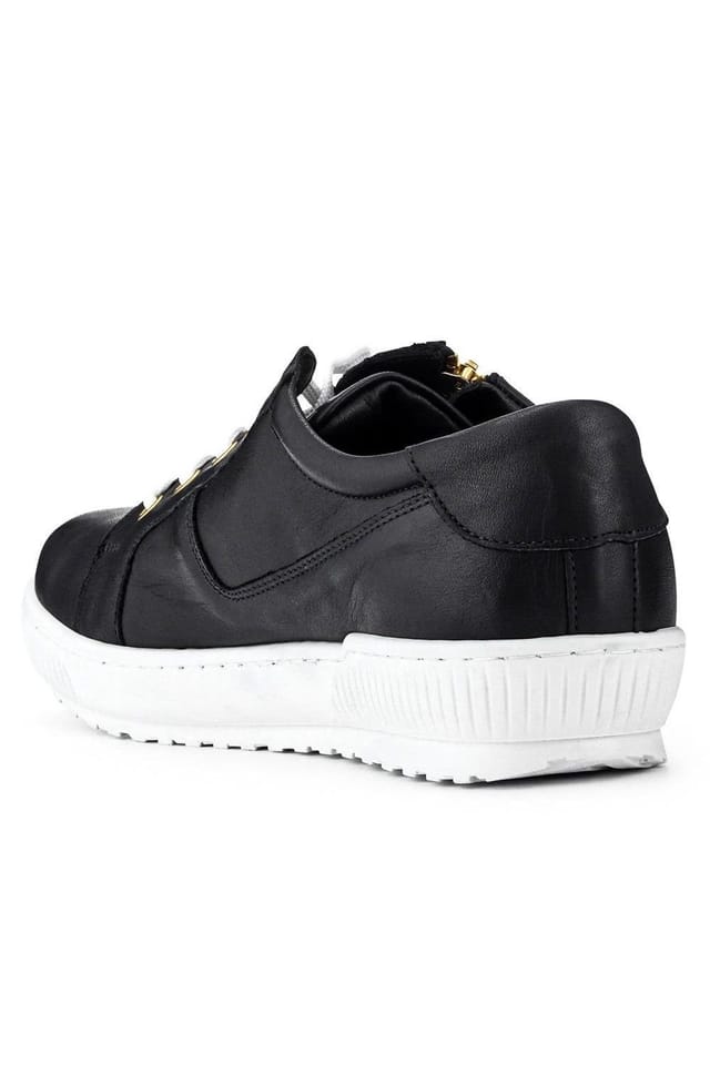 Jones Bootmaker Jones Bootmaker Women's Padova Wide-Fit Leather Trainers in Black - 3