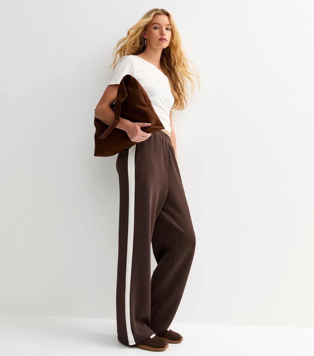 New Look Women's Premium Brown Side Stripe Wide Leg Joggers New Look