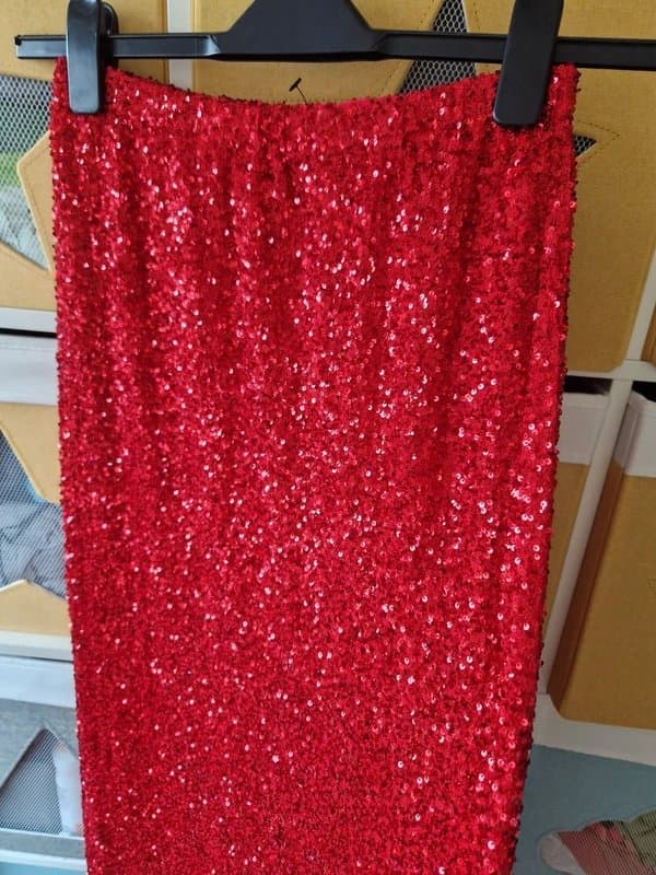 Never Fully Dressed Never fully dressed women's Red Sequin Dorris skirt size 10