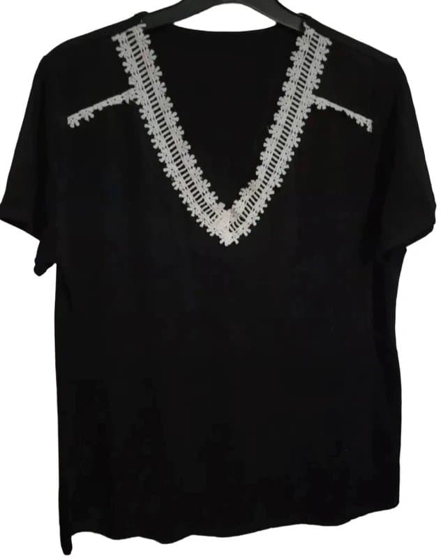 Shein Black Pretty V Neck Lace S/S Top Size 10