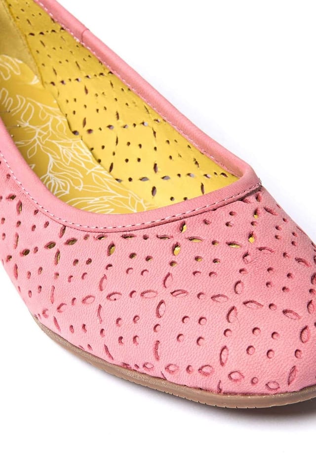 Moshulu Moshulu Women's 'Senara' Punched Pattern Ballerina Pumps in Raspberry - 3