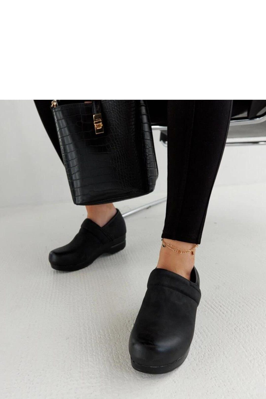 Love Lace Love Lace Women's Slip On Platform Low Half Shoes with Round Toe for Autumn Winter in Black