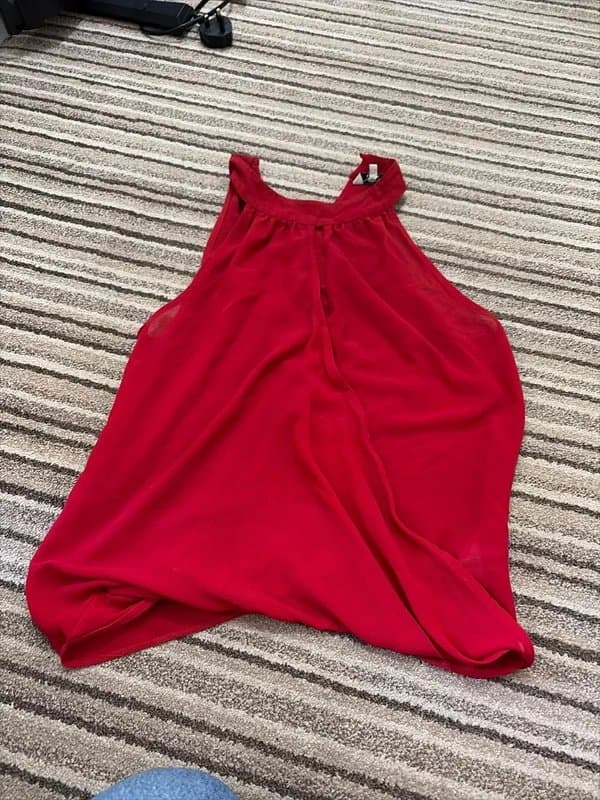 New Look Women’s red halter neck top size 10
