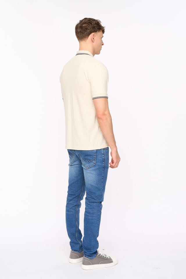 Duck&Cover Duck&Cover Men's Wrentham Cotton Pique Polo with Subtle Tipping in Light Stone - 3