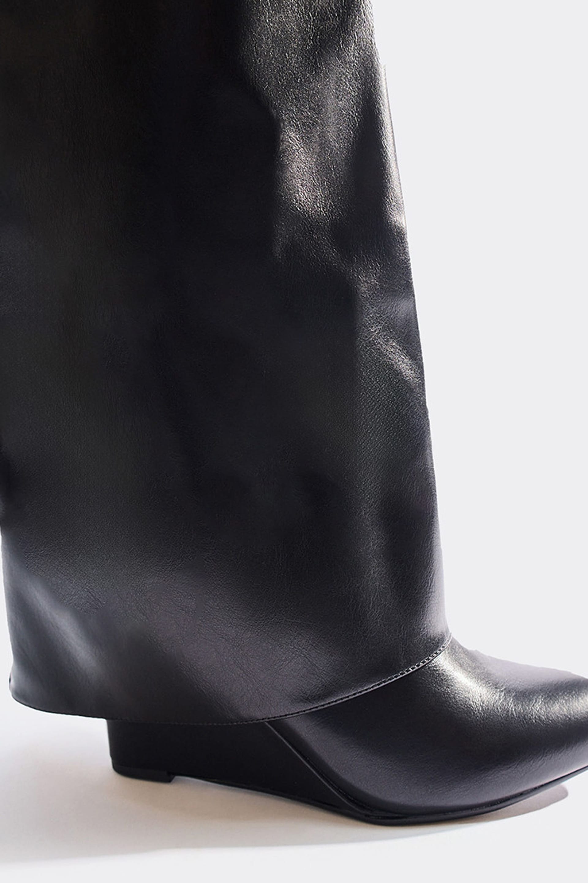 EGO EGO Women's Knee High Faux Leather Long Boots in Black - 4