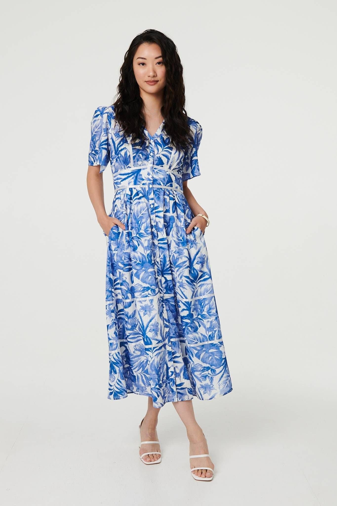 Izabel London Izabel London Women's Leaf Print 1/2 Sleeve Tiered Midi Dress in Blue