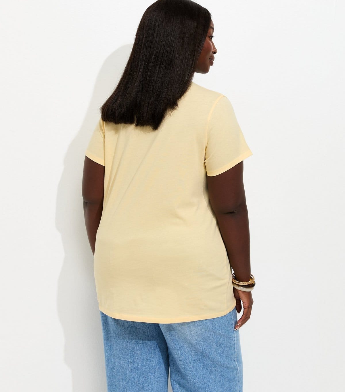New Look Women's Plus Size Light Yellow Cotton Bee Free Print Relaxed T-Shirt Curves New Look - 4