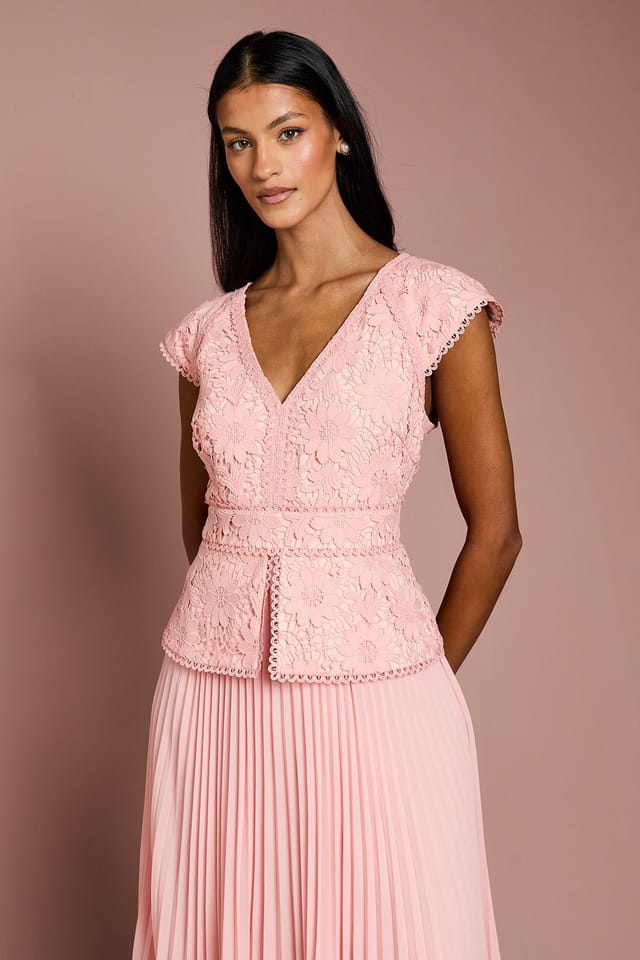 Coast Coast Women's Petite V Neck Lace Bodice Peplum Midi Dress in Blush - 2