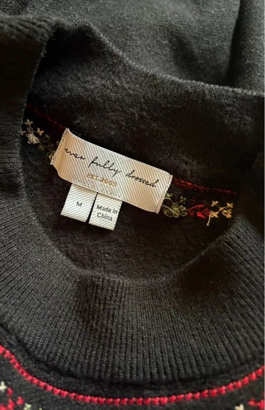 Never Fully Dressed Never Fully Dressed jumper & hot pants co-ord - Running Wild Copenhagen - Size 10/M