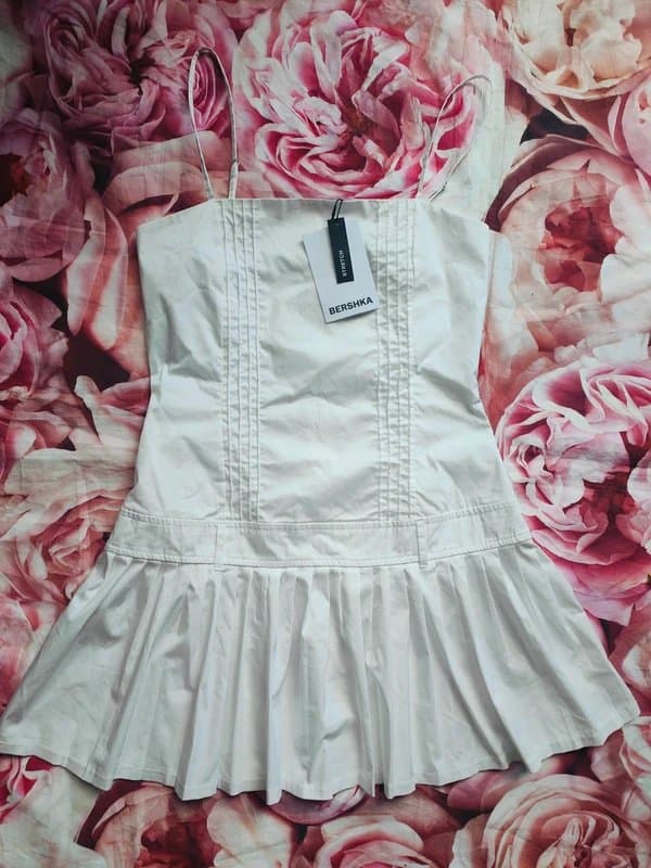 Bershka Bershka White pleated dress