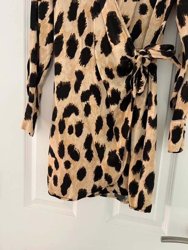 H&M Leopard satin-style wrap dress