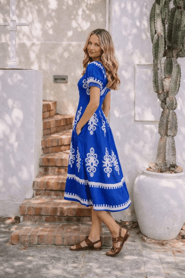 Style Cheat Style Cheat Women's Blue Knot Front Midi Dress in Green - 2