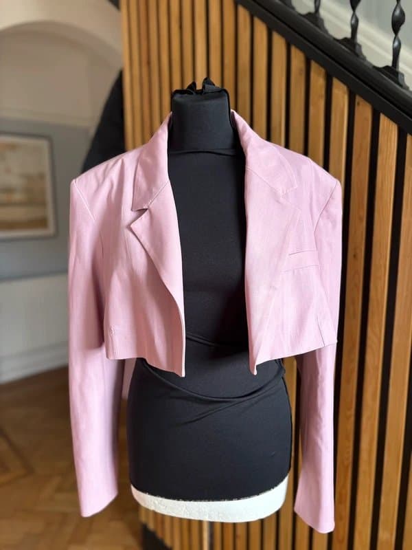 Bershka Bershka Pink Cropped Blazer
