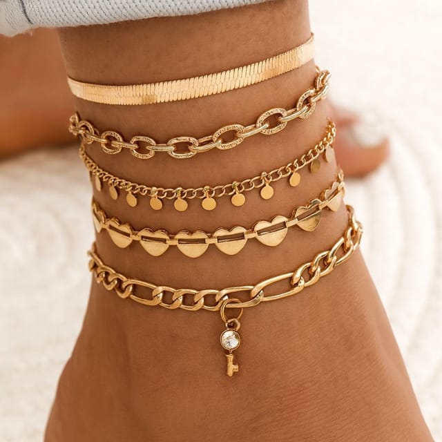 Lovii Lovii Women's 5-Piece Gold Layered Anklet Set - 3
