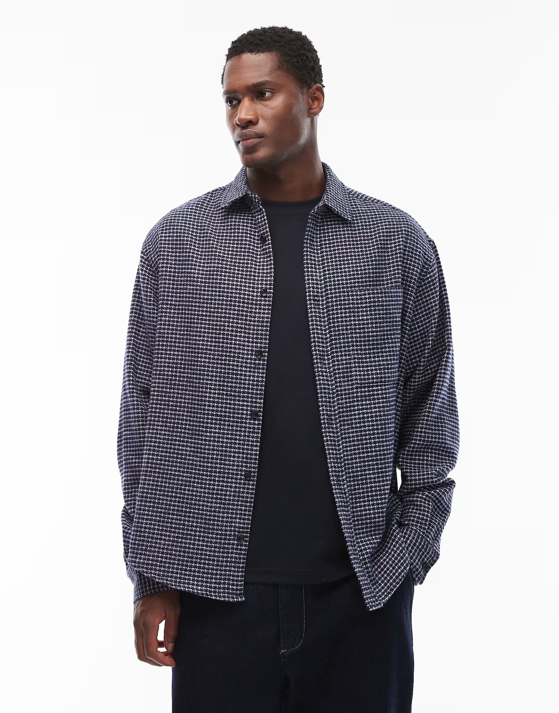 ASOS ASOS DESIGN Oversized Check Shirt in Navy and White