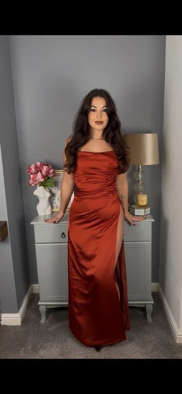 cocomelody Rust saying maxi dress side split size 8