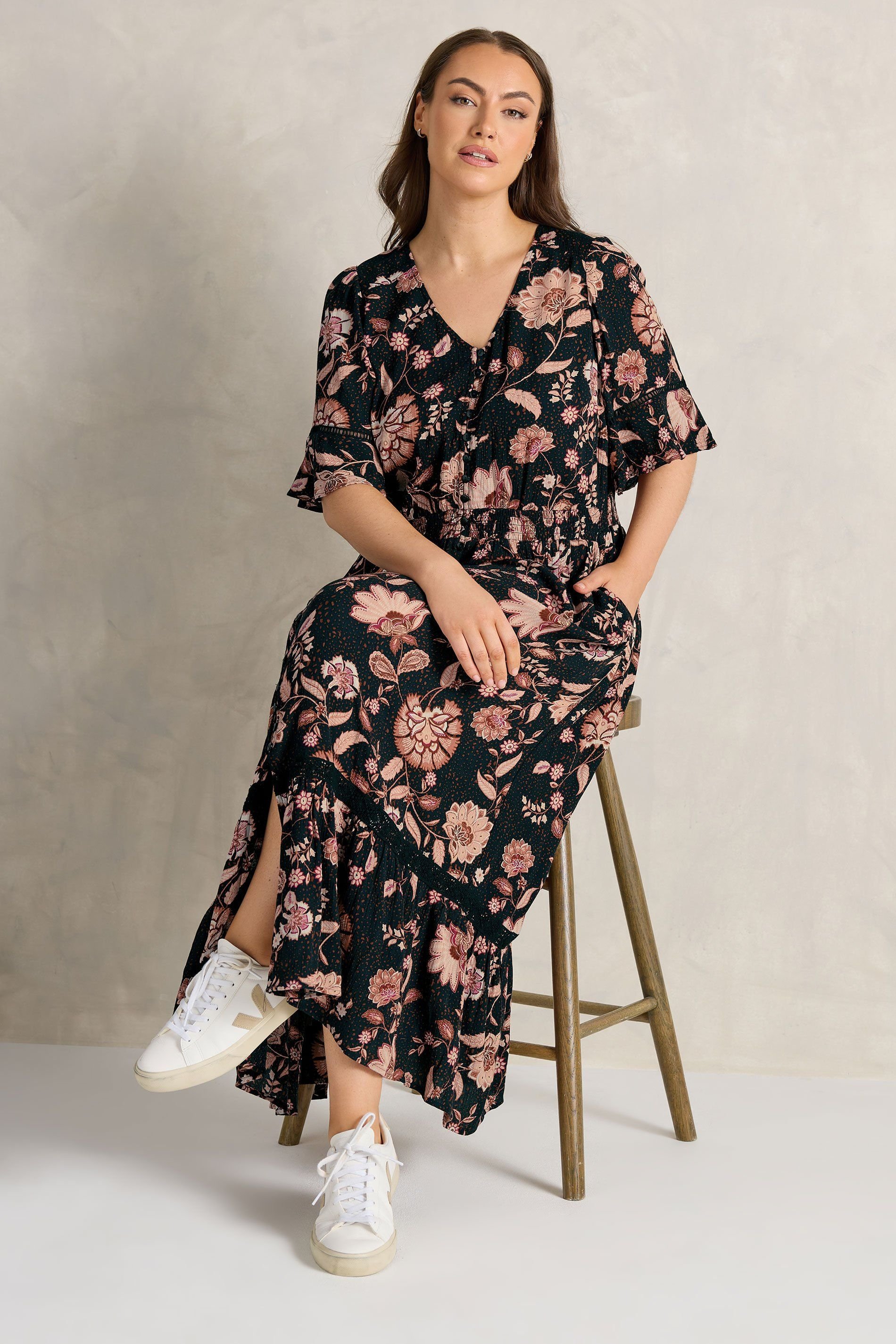 Evans Evans Women's Floral Button Through Maxi Dress in Black - 4