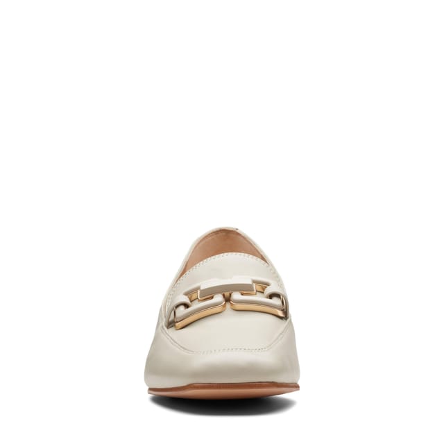 Clarks Clarks Women's Seren30 Easy Ivory Leather Loafers, Slip Ons in White - 3