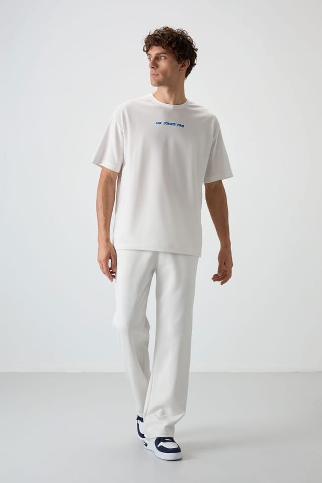 Tommy Life Tommy Life Men's Oversized Printed Crew Neck T-Shirt in White - 3
