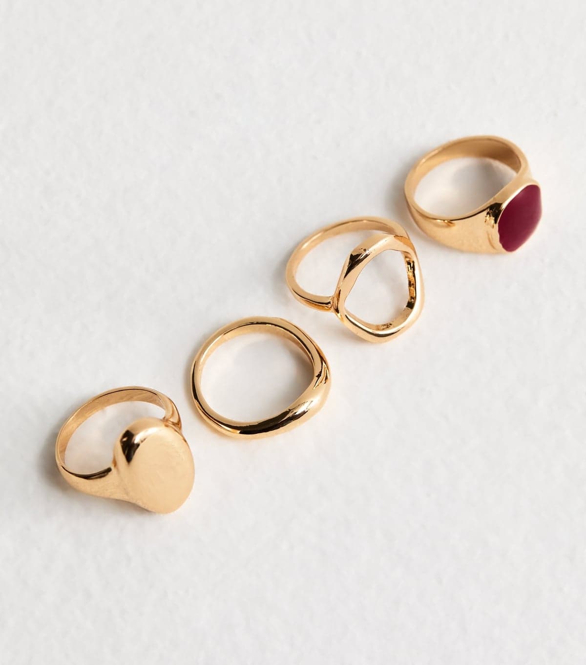 New Look Pack of 4 Gold Tone Abstract Rings New Look