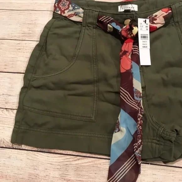 Topshop Topshop | Size 12 | NEW Green Hanky Tie Short