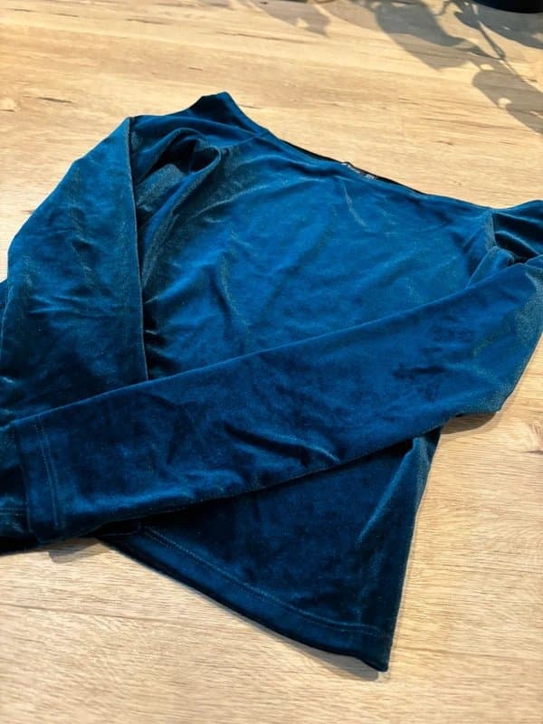 Bershka Velvet Bardot Top