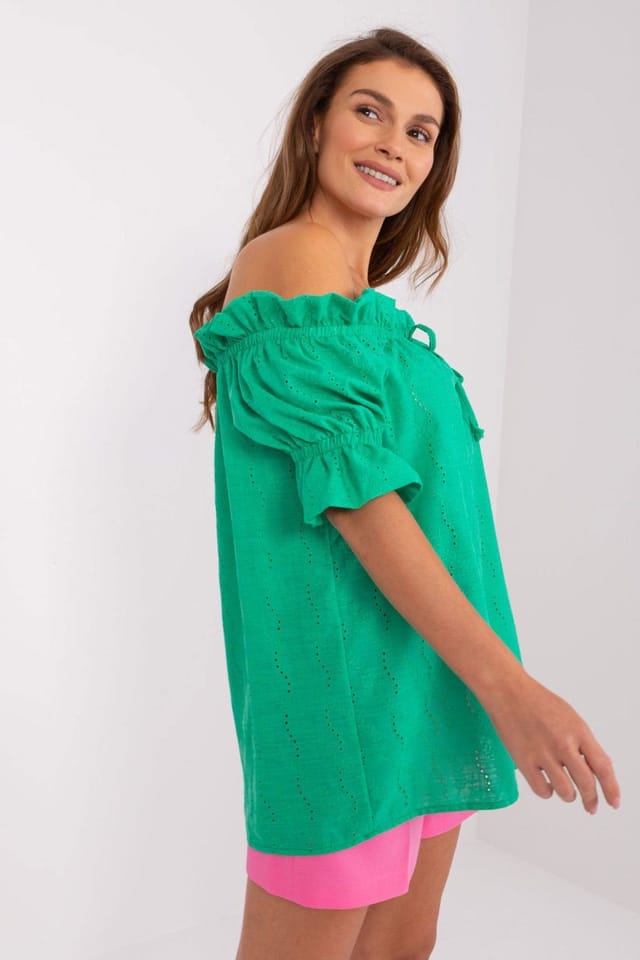Love Lace Love Lace Women's Short Sleeve Lace Blouse with Spanish Neck in Green - 2