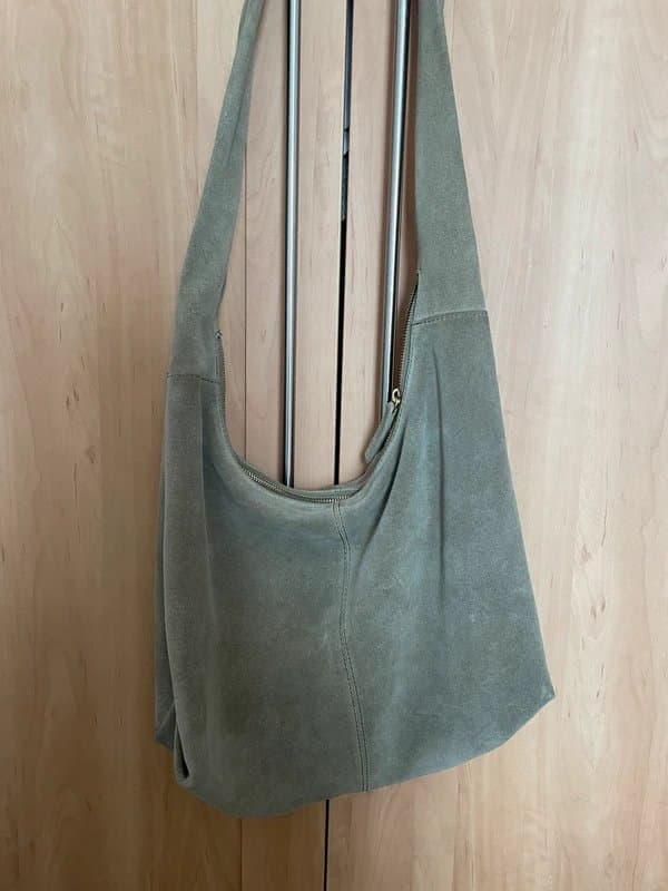 ASOS ASOS design leather shoulder bag khaki