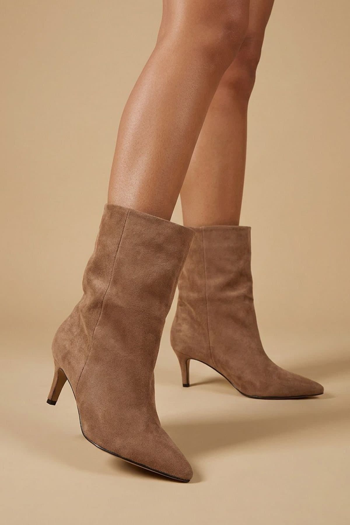 Oasis Oasis Women's Betty Faux Suede Medium Heel Pointed Boots In Camel