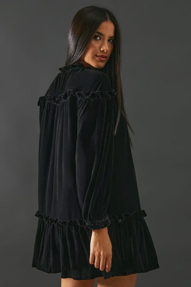 Warehouse Warehouse Women's Smock Tiered Velvet Dress in Black - 3