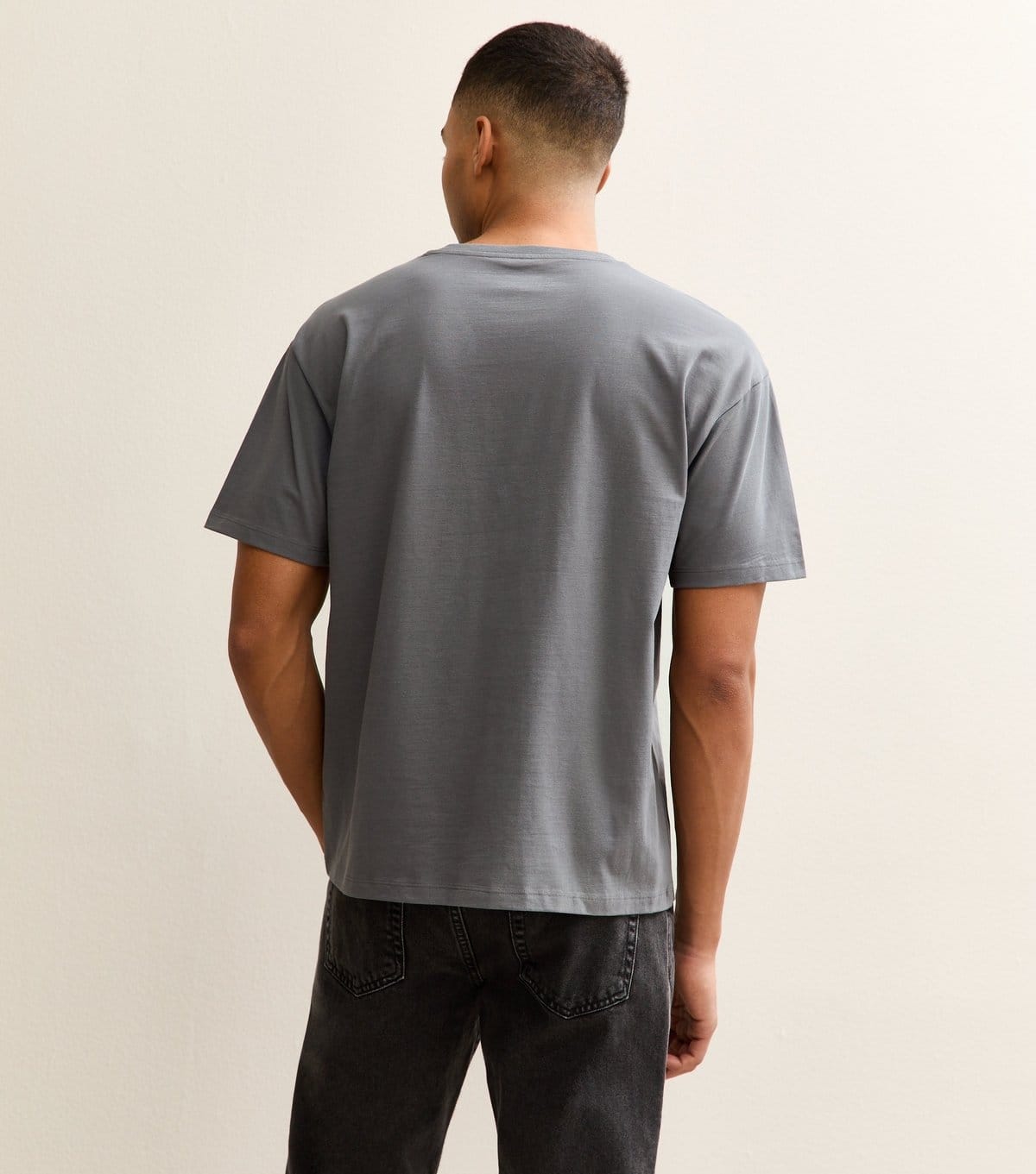 New Look Men's Mid Grey Oversized Short Sleeve T-Shirt New Look - 4