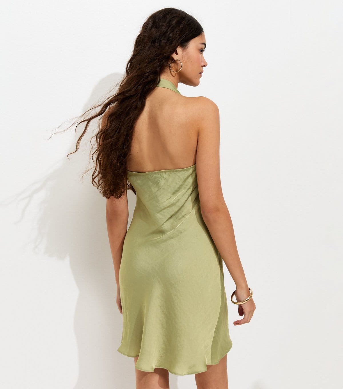 New Look Women's Light Green Satin Halter Neck Cowl Neck Mini Dress New Look - 4
