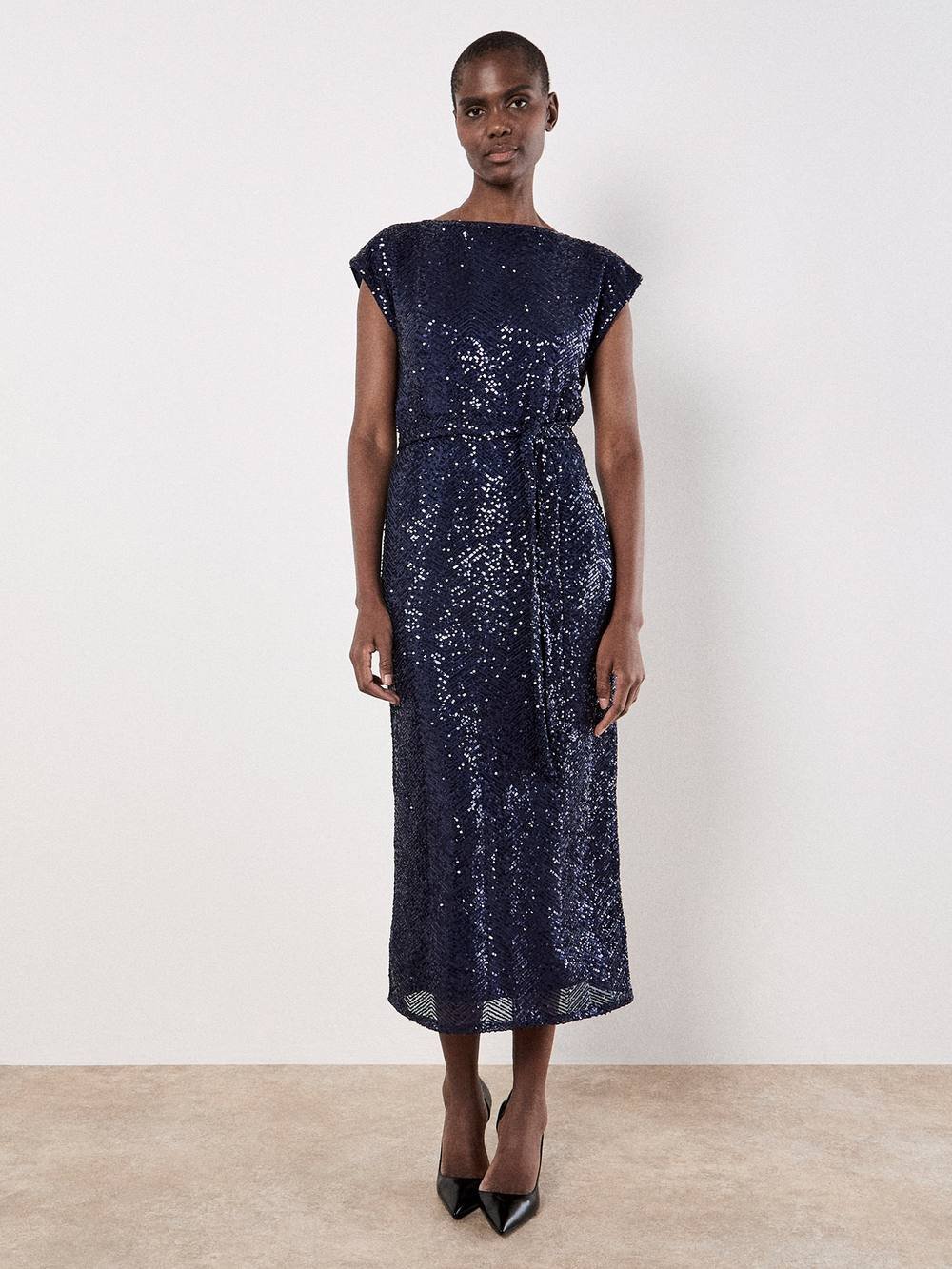 Apricot Apricot Women's Chevron Sequin Midi Dress in Navy - 2