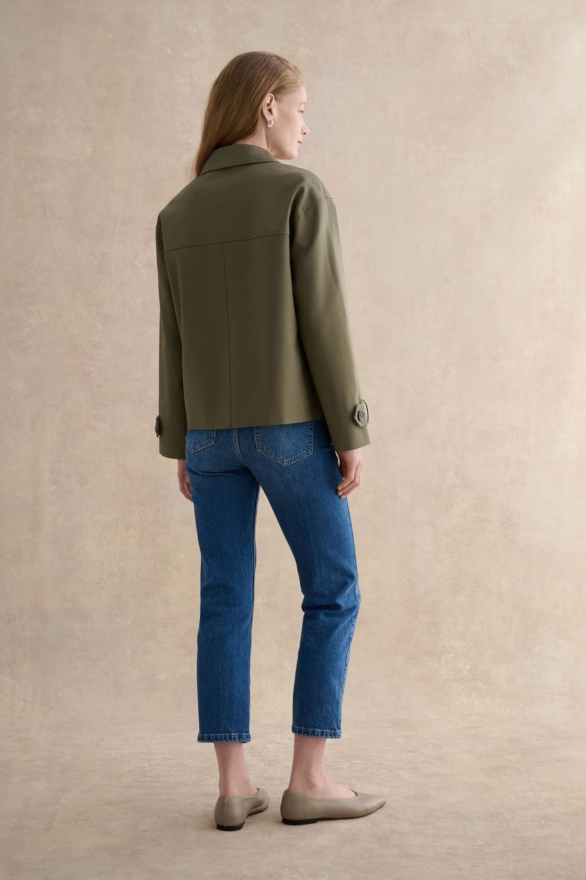 Hobbs London Hobbs London Women's Frida Collared Cropped Trench Coat in Olive - 4