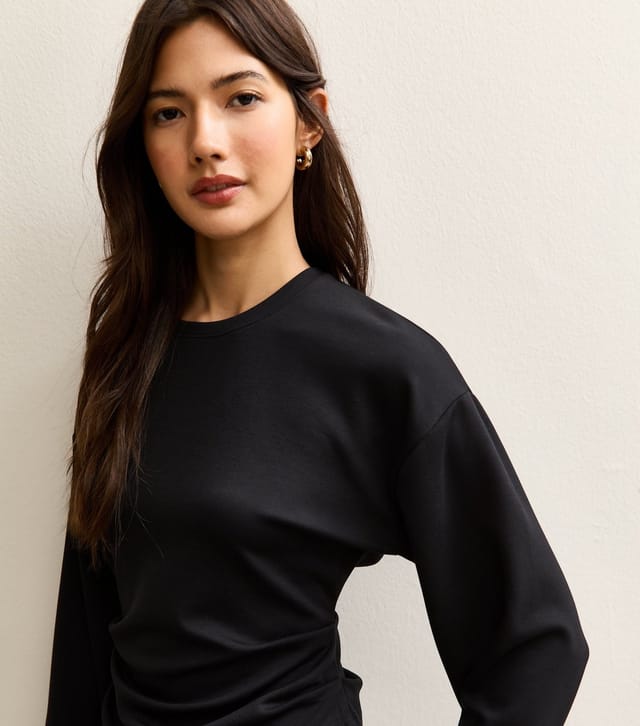 New Look Women's Black Ruched Waist Cropped Sweatshirt New Look - 2