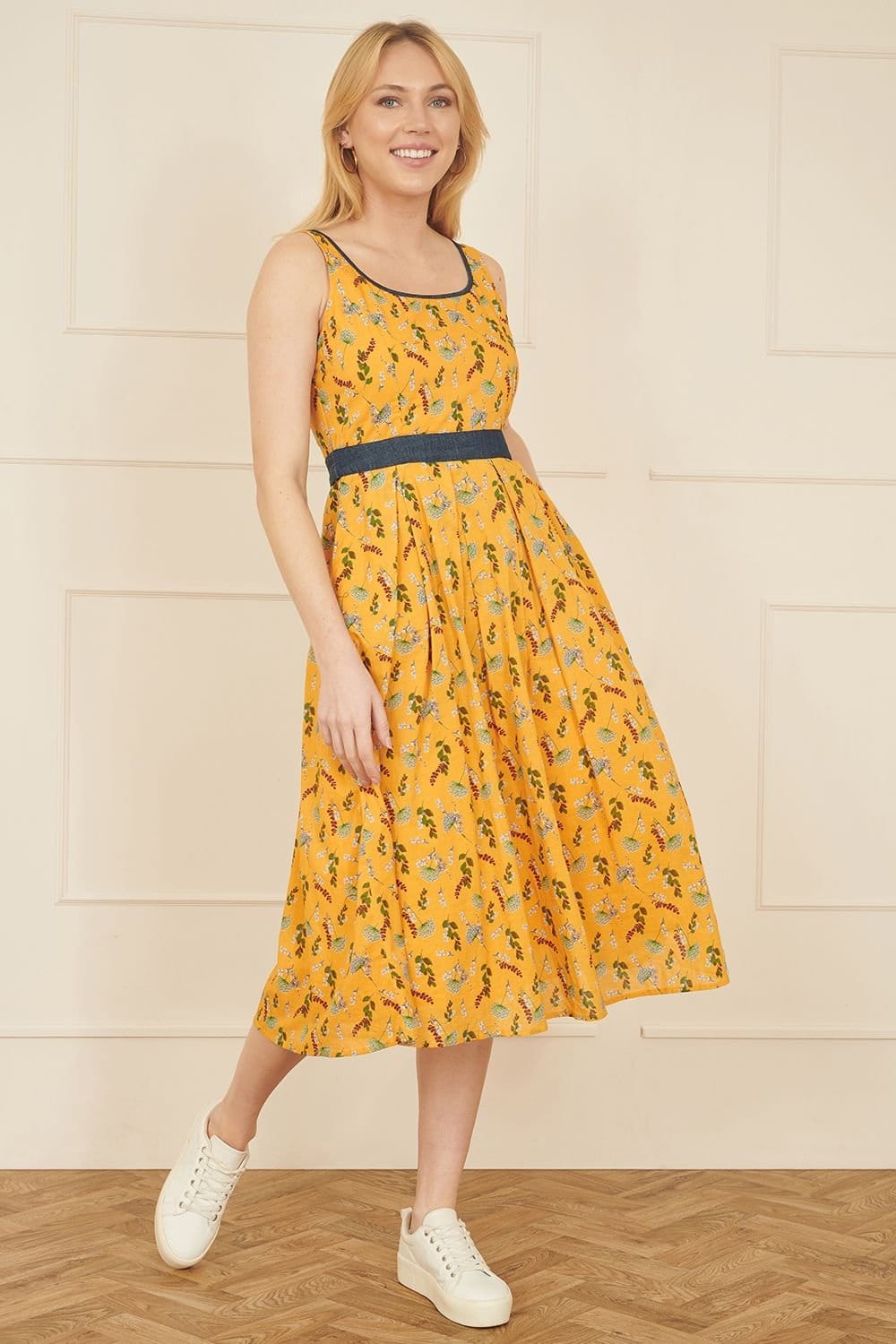 Yumi Yumi Women's Mustard Floral Skater Dress With Denim Trims - 4