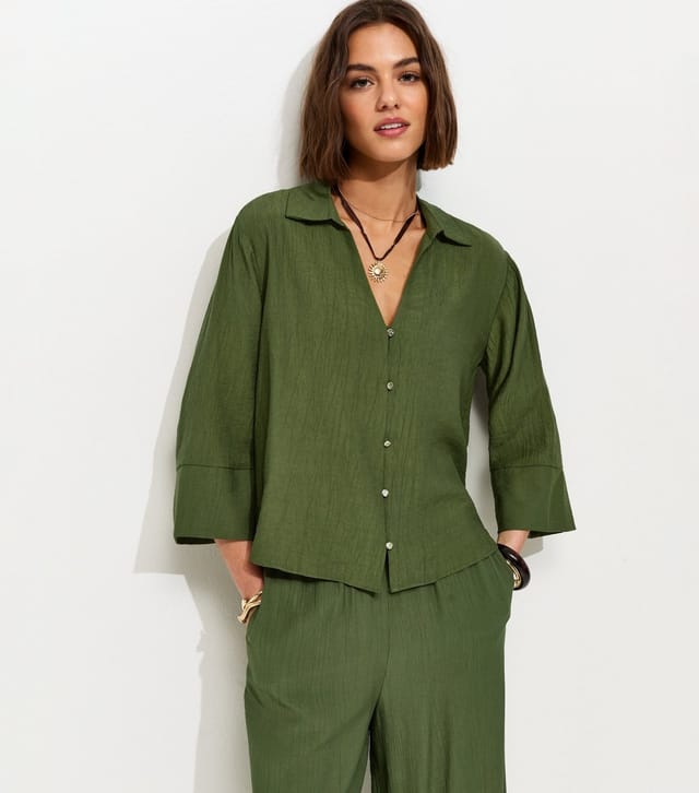 New Look Women's Dark Khaki Crinkled Cropped Sleeve Shirt New Look - 3