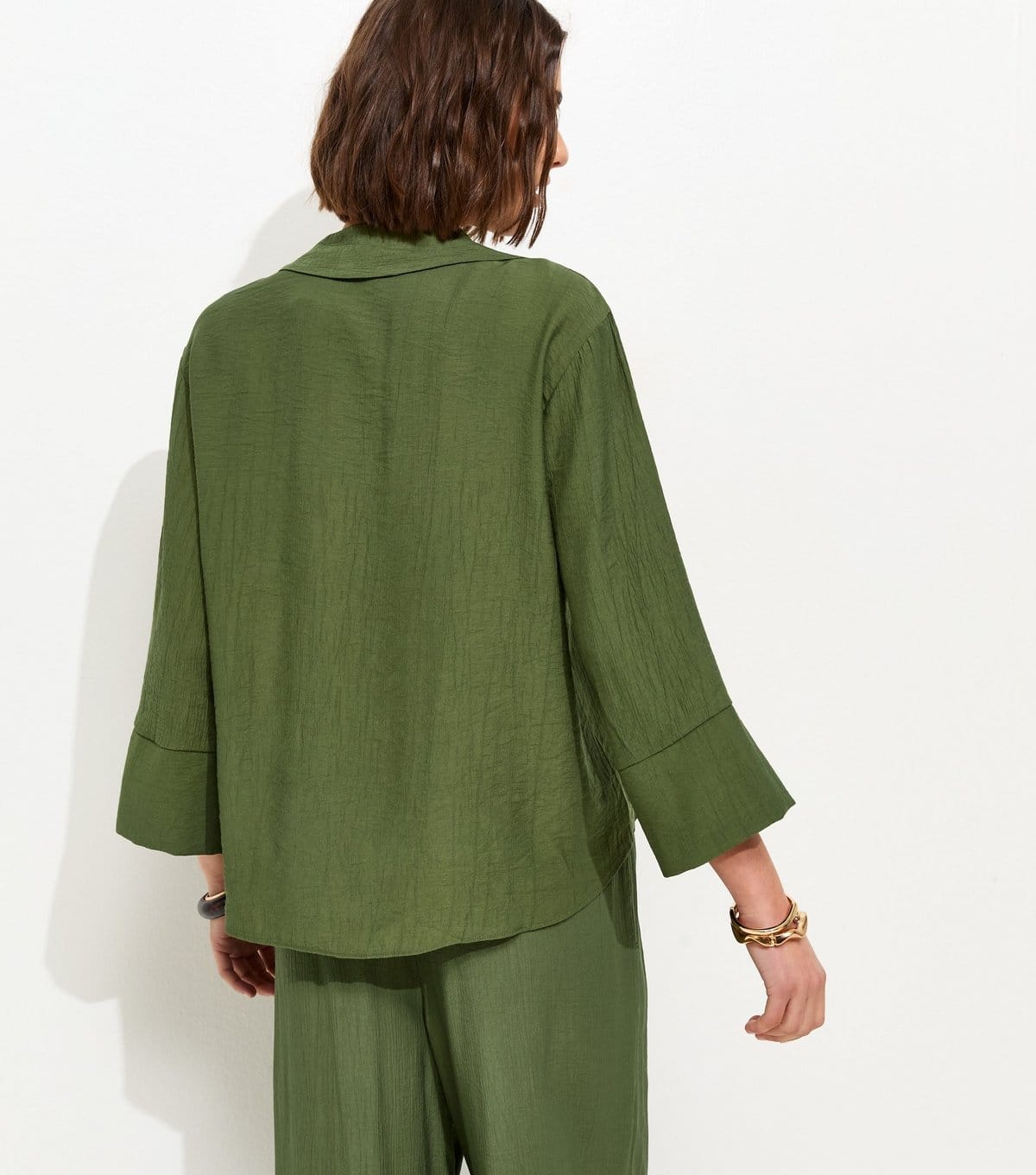 New Look Women's Dark Khaki Crinkled Cropped Sleeve Shirt New Look - 4
