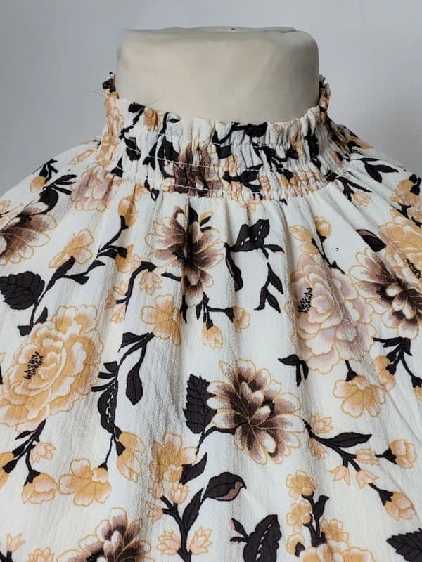 New Look New Look Floral High Neck Sleeveless Halter size 20