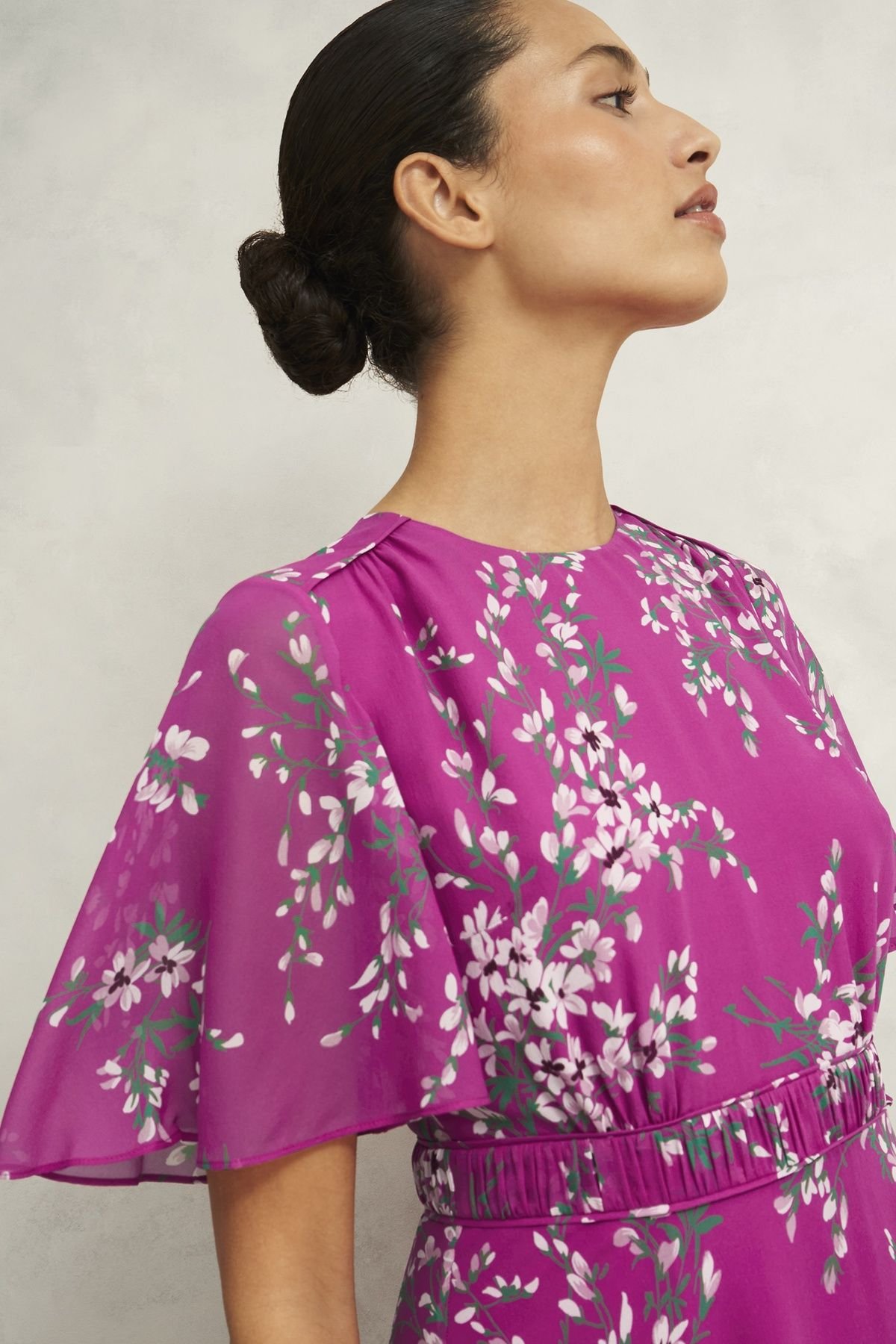 Hobbs London Hobbs London Women's Bronwyn Short Sleeve Printed Midi Dress in Fuchsia - 3