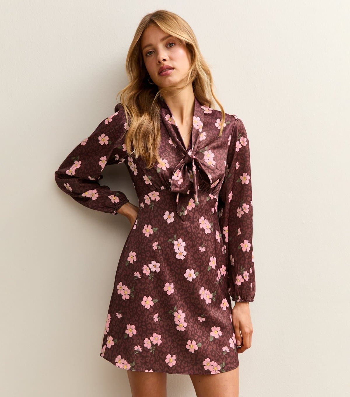 New Look Women's Burgundy Floral Neck Tie Mini Dress New Look