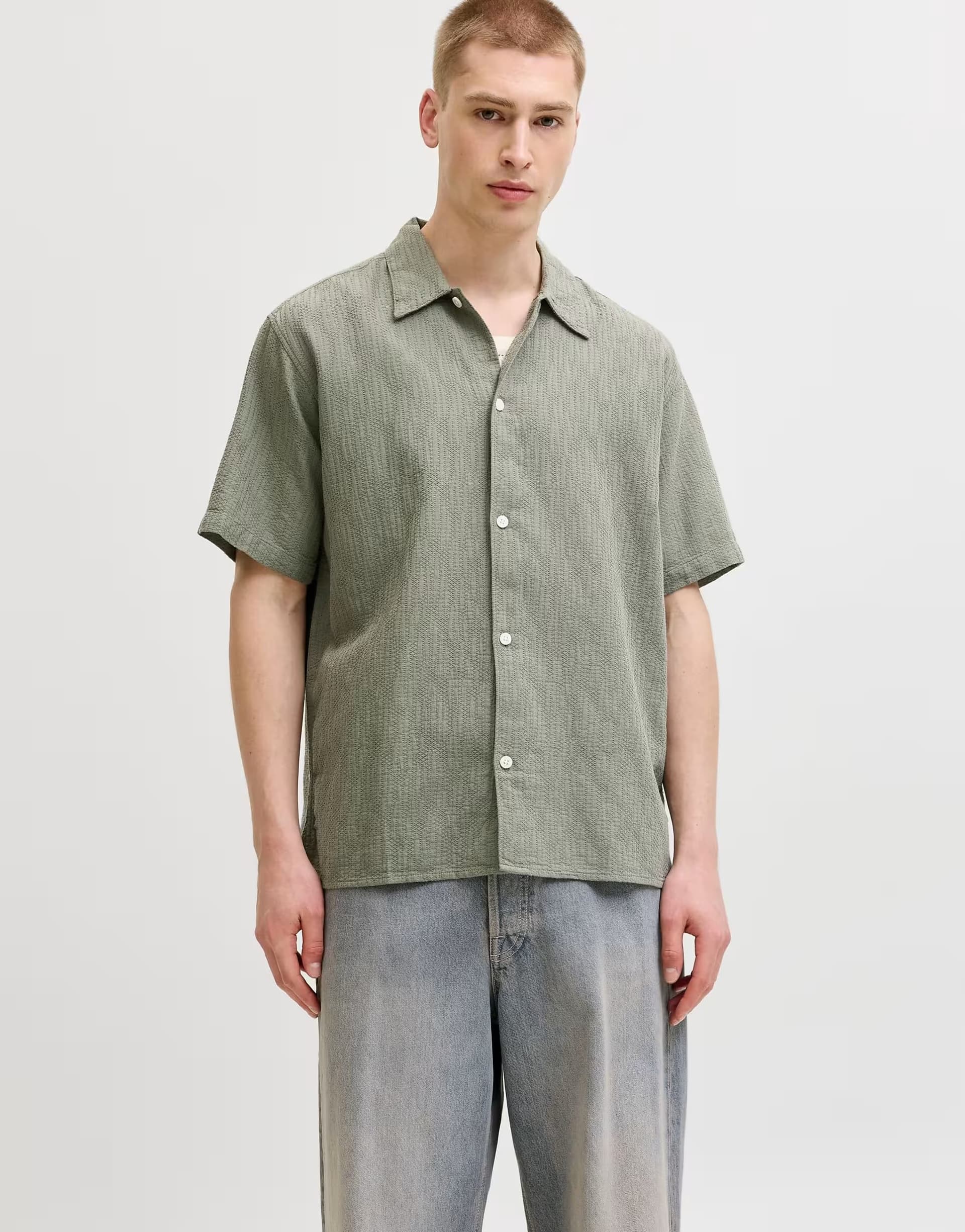 ASOS Jack & Jones Resort shirt in vetiver