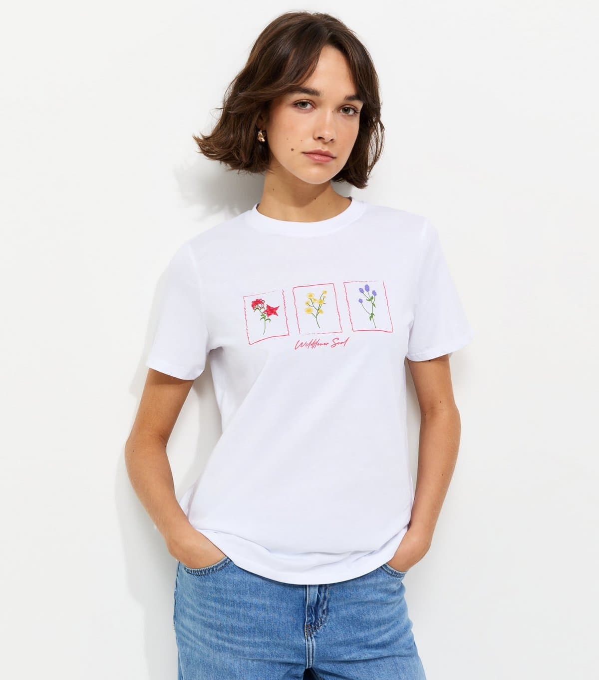 New Look New Look White Cotton Flower Print Crew Neck T-Shirt
