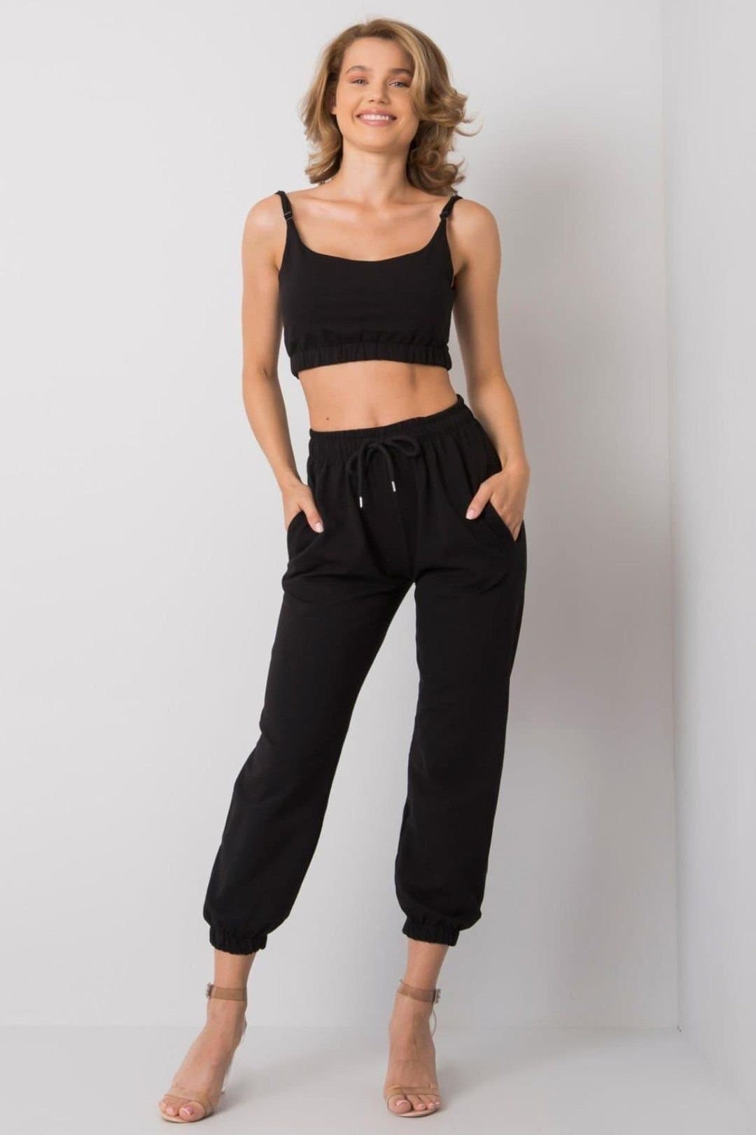 Love Lace Love Lace Women's Sportswear Set Adjustable Strap Top Sweatpants in Black