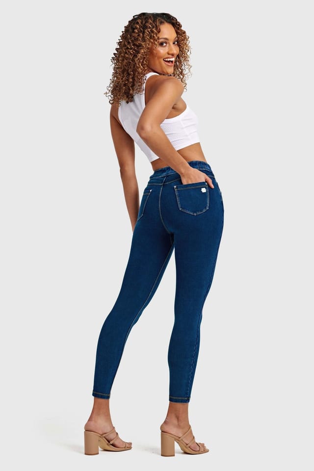 Freddy Freddy Women's N.O.W Denim High Waisted 7/8 Length Jeans in Dark Indigo - 2