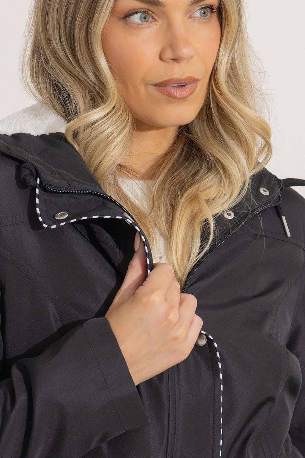 Klass. Klass. Women's Teddy Lined Hooded Jacket in Black - 4